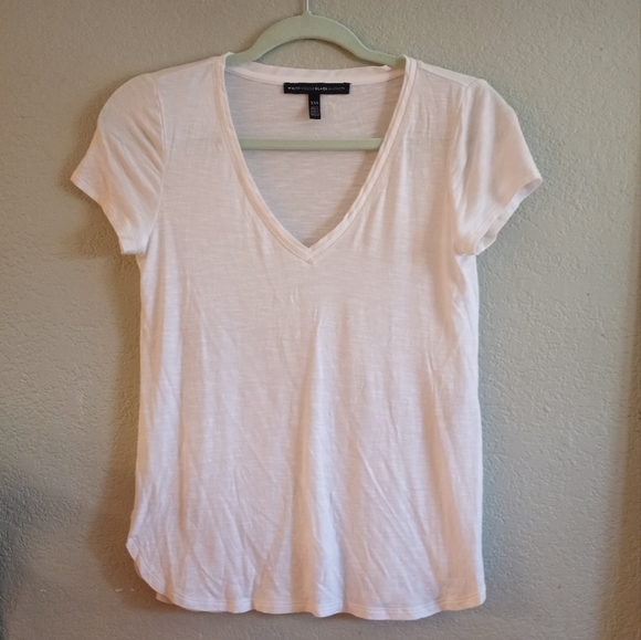 White House/Black Market  Short Sleeve Power Tee - Picture 2 of 7